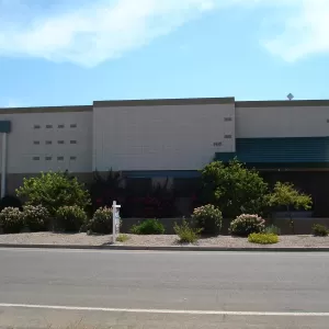 east-valley-commerce-center-11