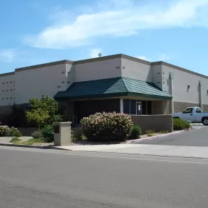 east-valley-commerce-center-13