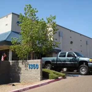 east-valley-commerce-center-8